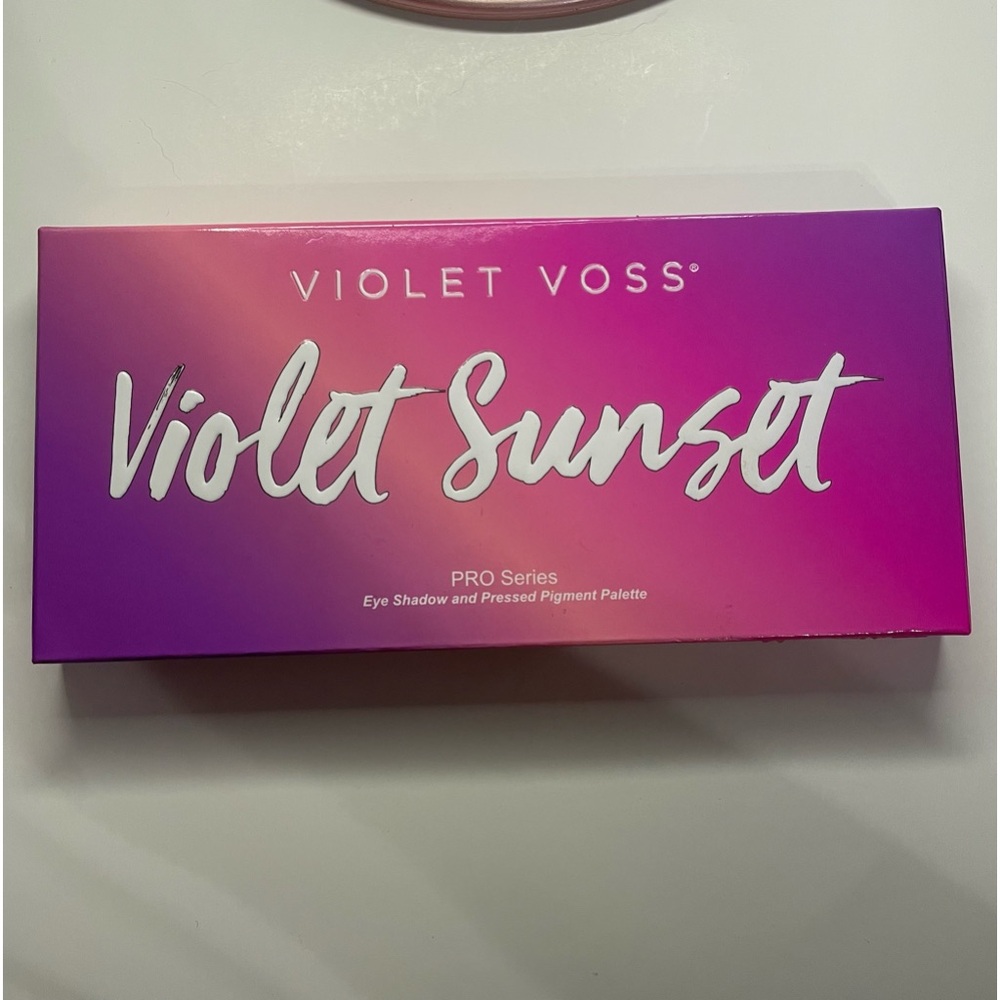 Violet Voss “Violet Sunset” palette
